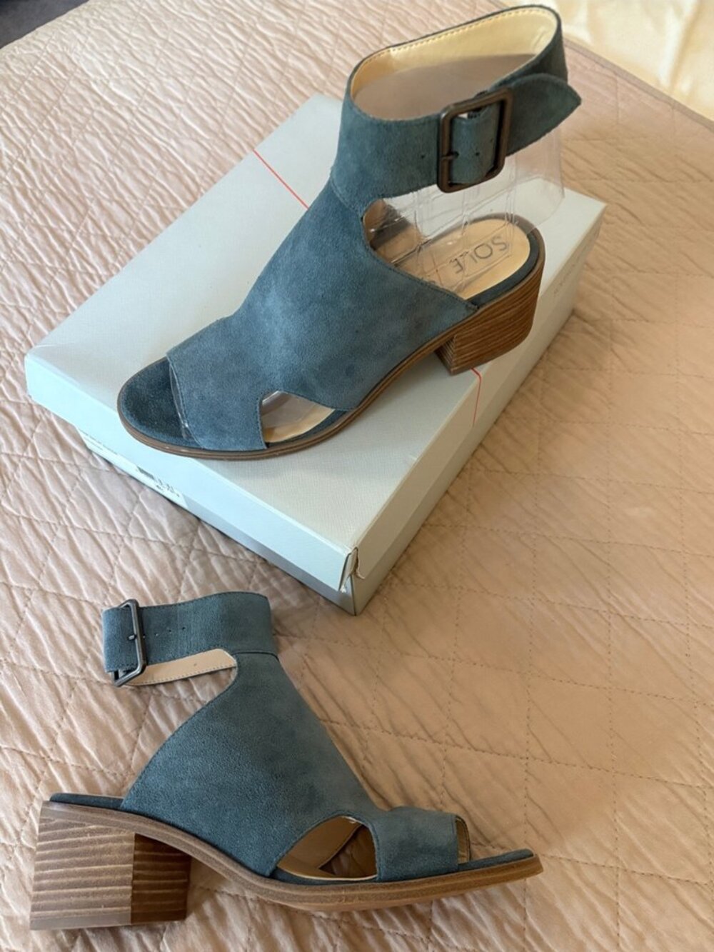 Sole Society Slate Blue Suede Ankle Strap Block Heel Sandals 9.5